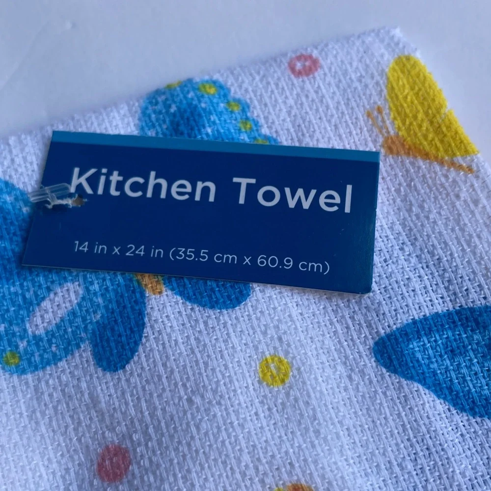 FLOWERS IN BLOOM Kitchen Towel Butterflies Pink White Accent NWT 14 x 24 inches